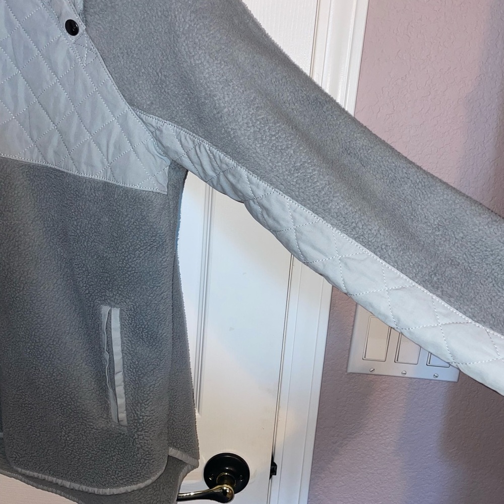 Grey Abercrombie and Fitch Polo Sweatshirt - Picture 2 of 8